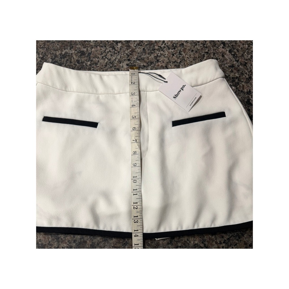 Showpo White Mini Skort Black Trim Faux Pockets Size US 10 NWT - Picture 8 of 8